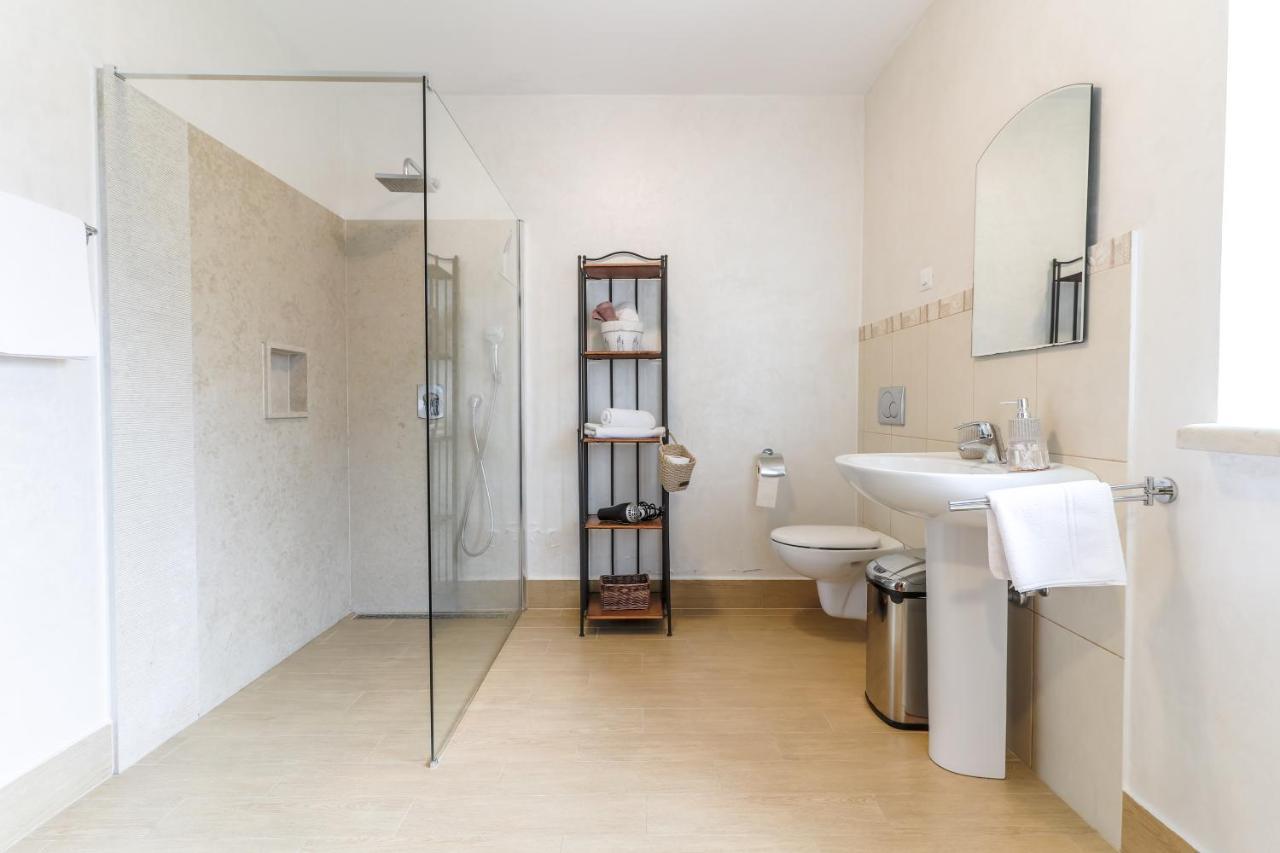 Bed & Breakfast Kastel Žbandaj Εξωτερικό φωτογραφία